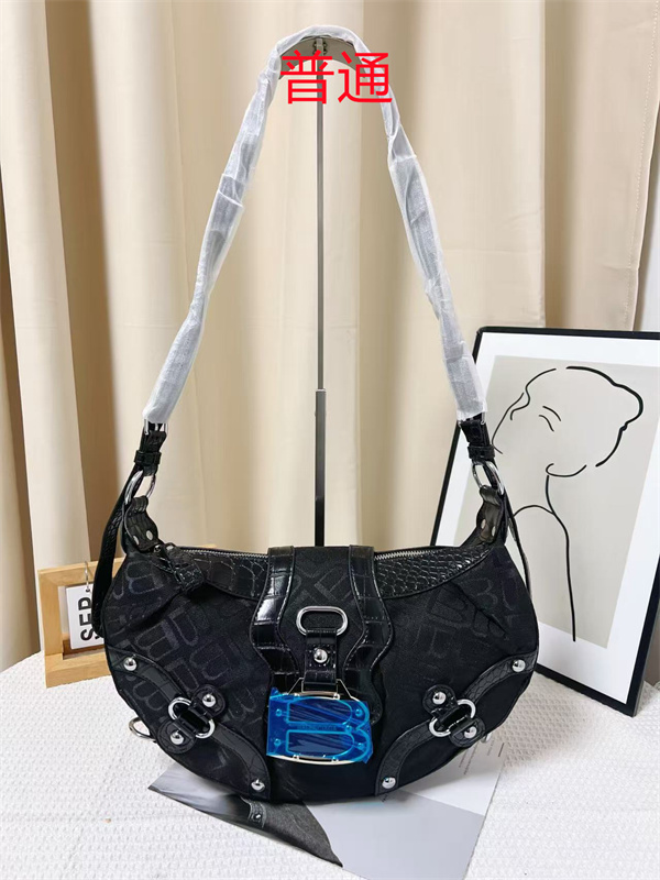 BALENCIAGA Bag-0008