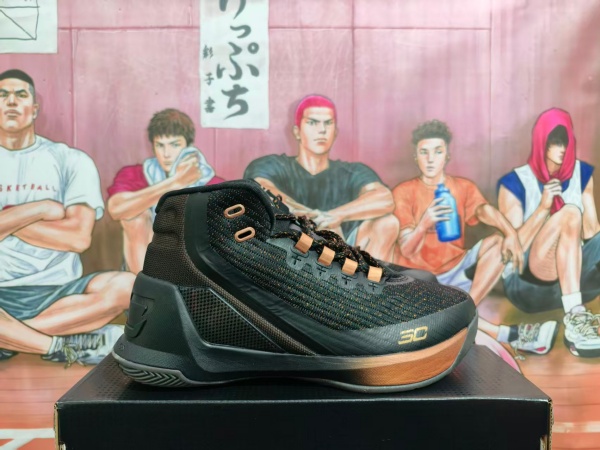 UA Curry 3-M-0011