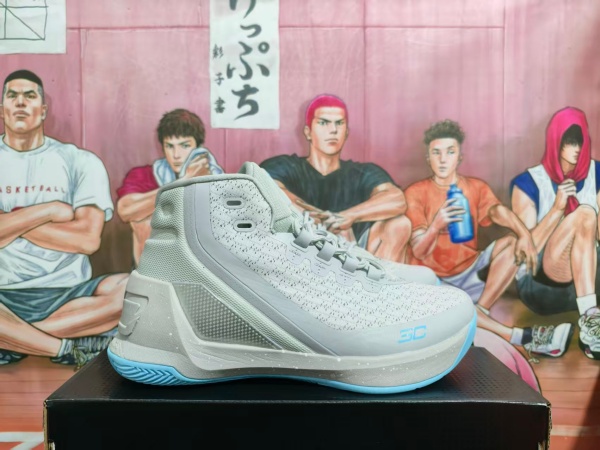 UA Curry 3-M-0006