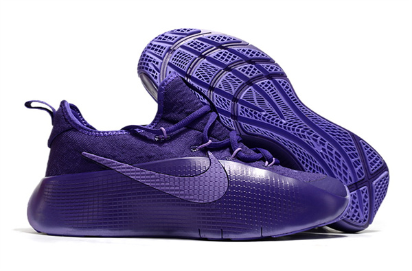 Nike LeBron TR 1-0001