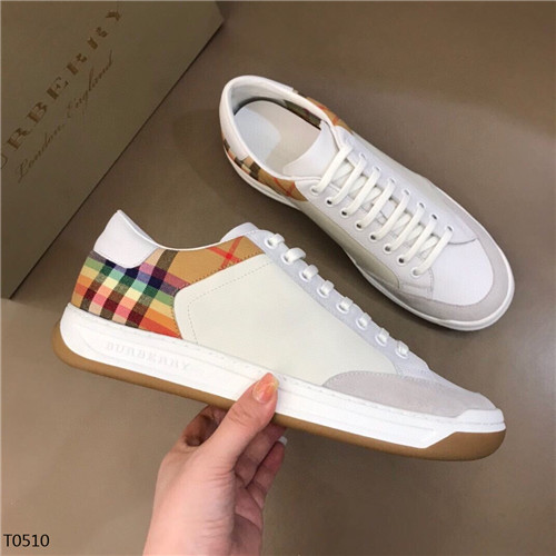 Burberry Shoes-M-105