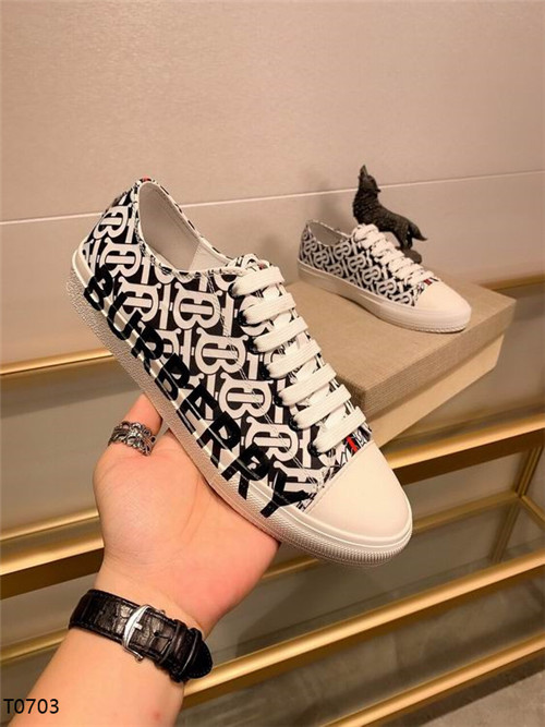 Burberry Shoes-M-141