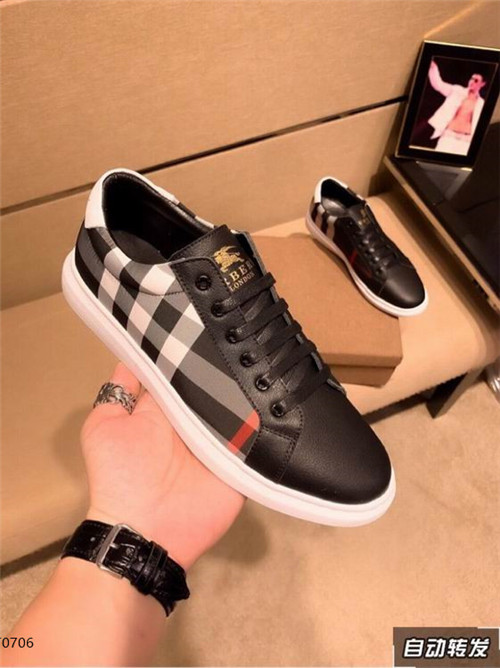 Burberry Shoes-M-159