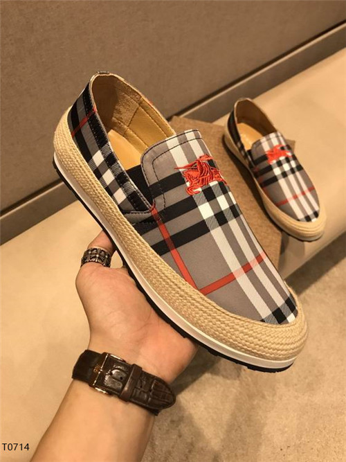 Burberry Shoes-M-185