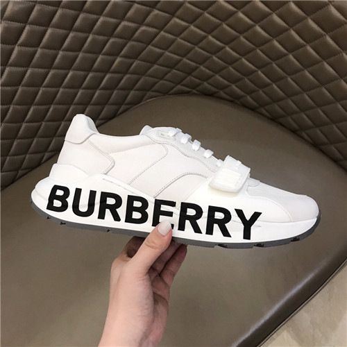 Burberry Shoes-M-252