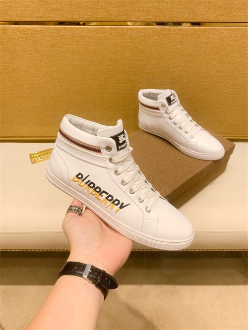 Burberry Shoes-M-504