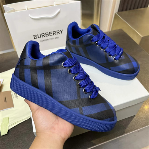 Burberry Shoes-W-0047