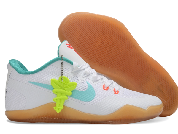 Kobe Bryant 11-M-0021
