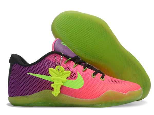 Kobe Bryant 11-M-0022