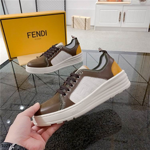 Fendi Shoes-M-116
