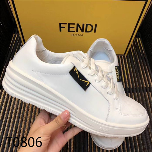 Fendi Shoes-M-015