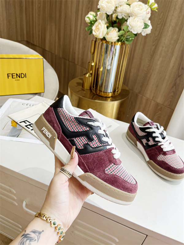 Fendi Shoes-M-0621