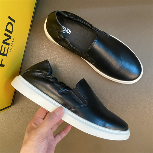 Fendi Shoes-M-0632