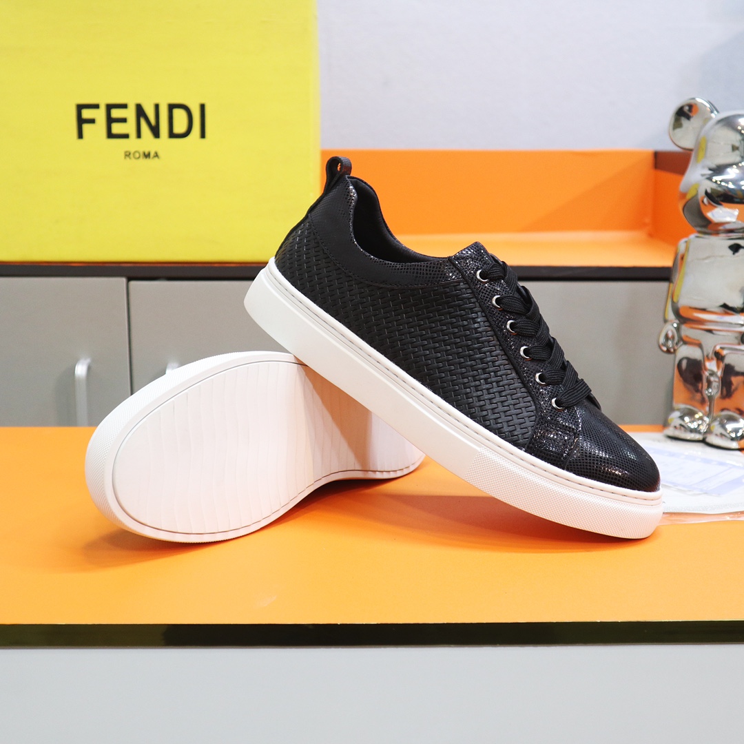 Fendi Shoes-M-0833