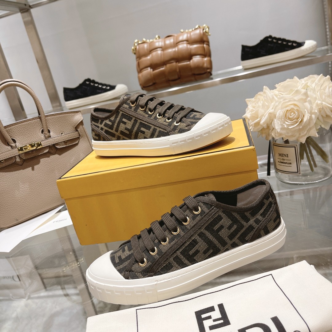 Fendi Shoes-M-0919