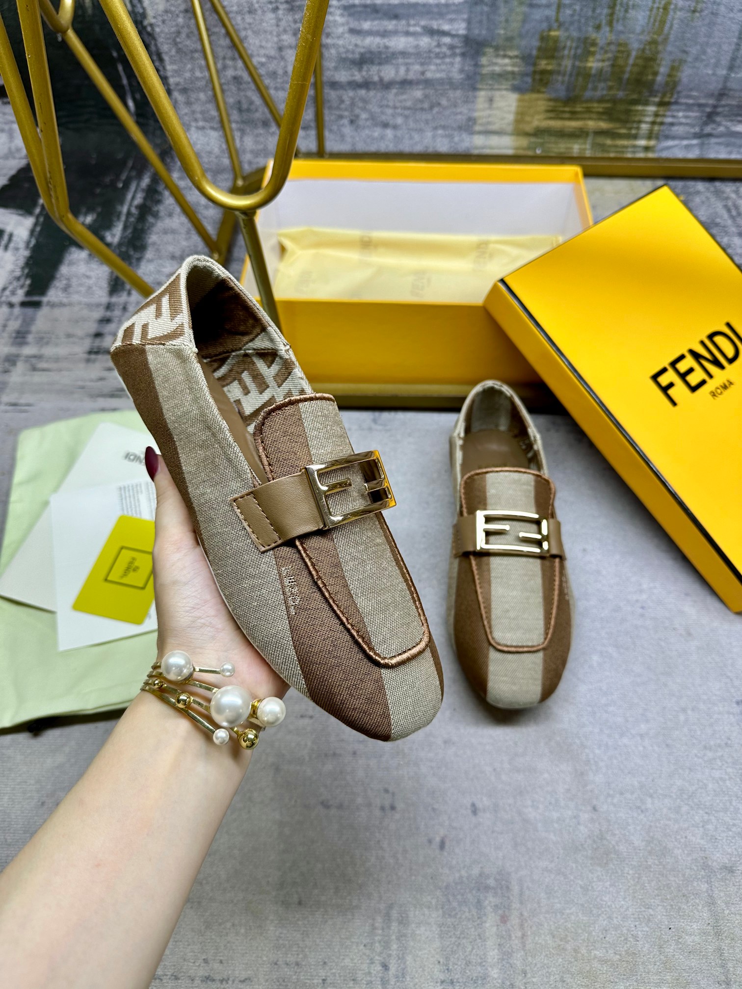 Fendi Shoes-M-0959