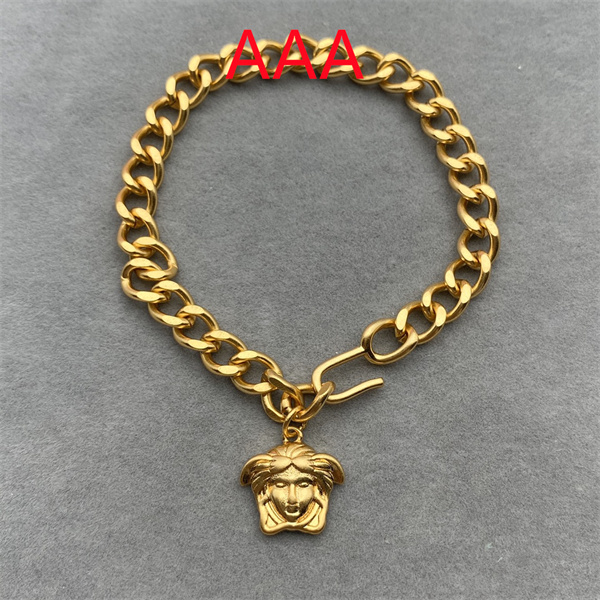 Versace Bracelet-008