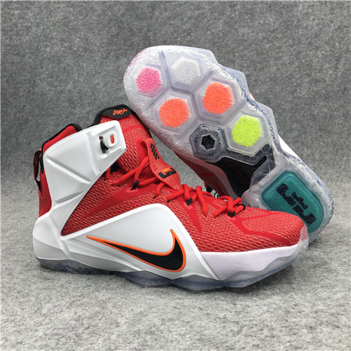 Lebron James 12-M-008