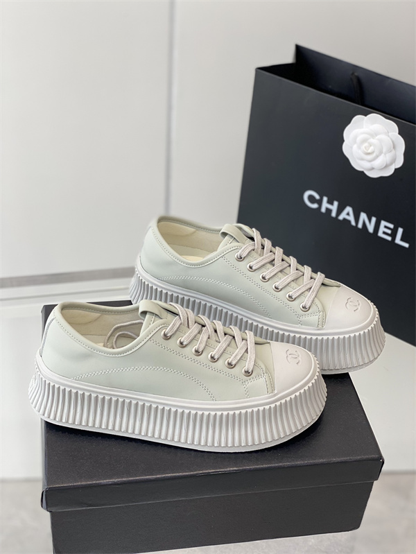 Chanel Shoes-W-386