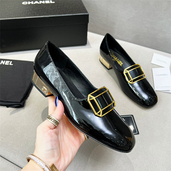 Chanel Shoes-W-256