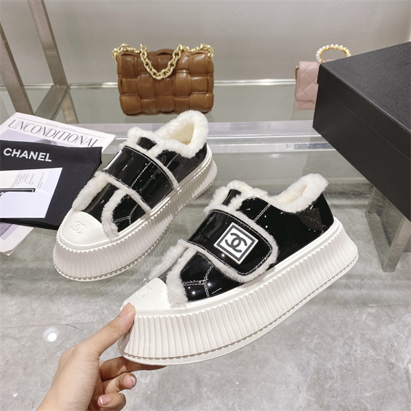 Chanel Shoes-W-280