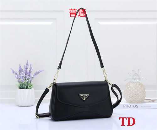 Prada small bag-0003