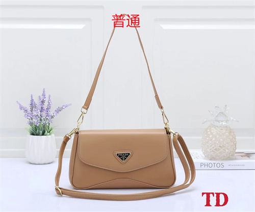 Prada small bag-0007