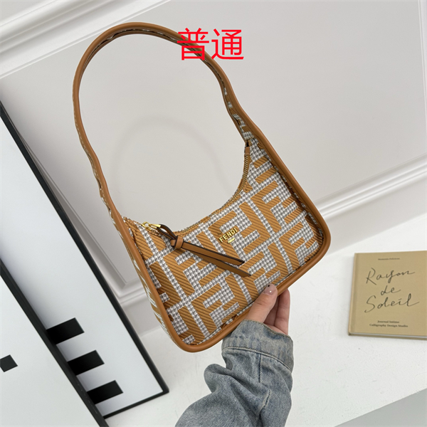 Fendi small bag-0107