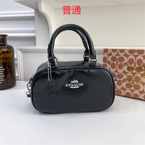 Coach small bag-0362
