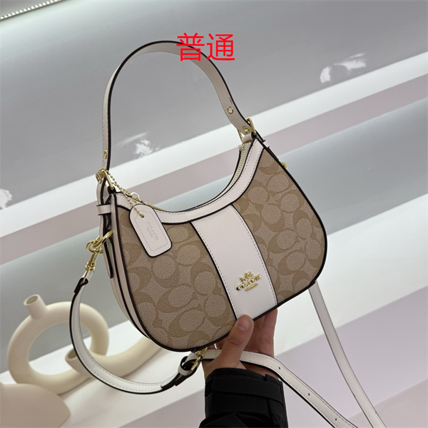 Coach small bag-0635