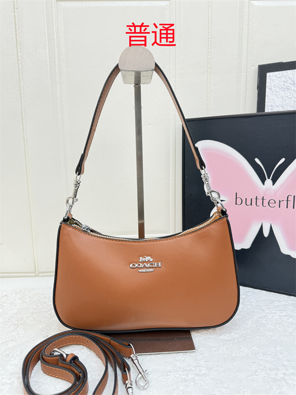 Coach small bag-0992