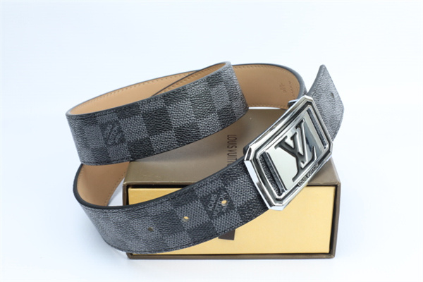 Lv-belt-0261