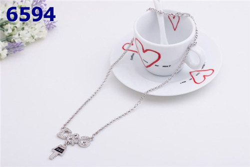 D&G Necklace-001