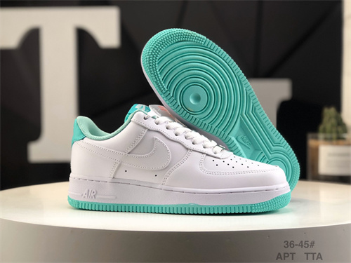 AF1 Low-W-1073