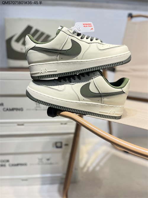 AF1 Low-M-1818