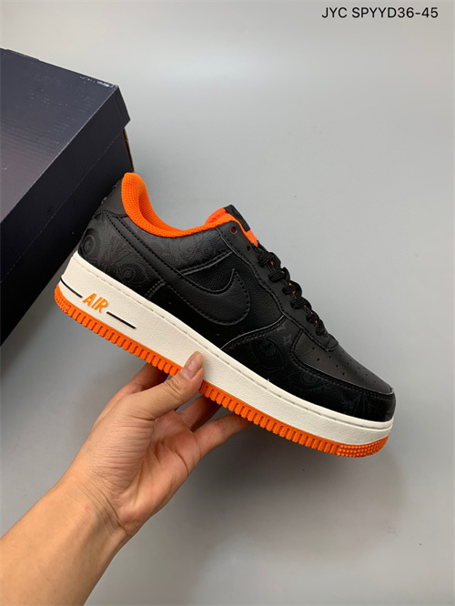 AF1 Low-W-819