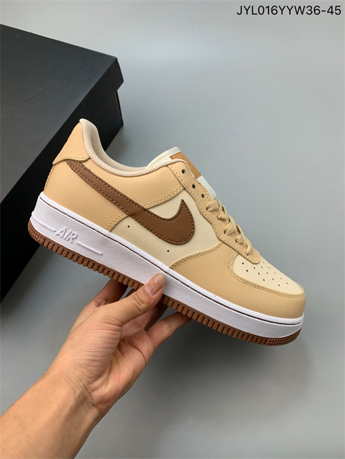 AF1 Low-W-826