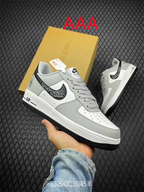 AF1 Low(AAA)-553
