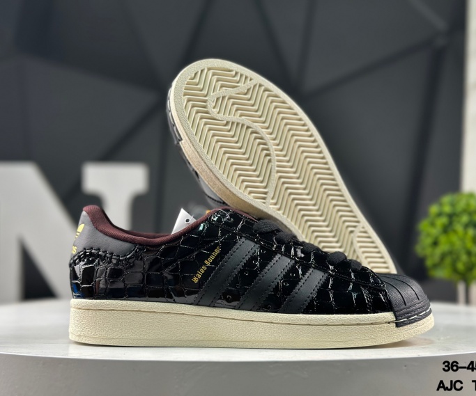 Adidas Originals Superstar-W-0701
