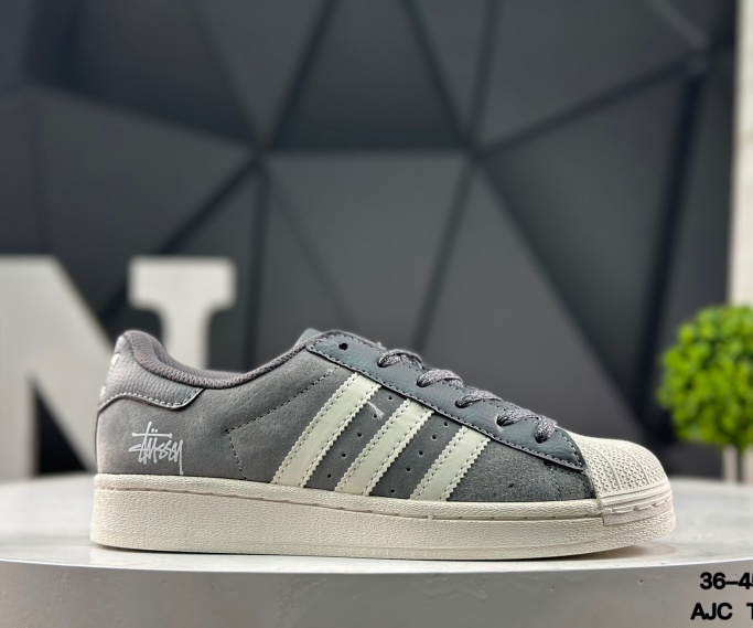 Adidas Originals Superstar-W-0714