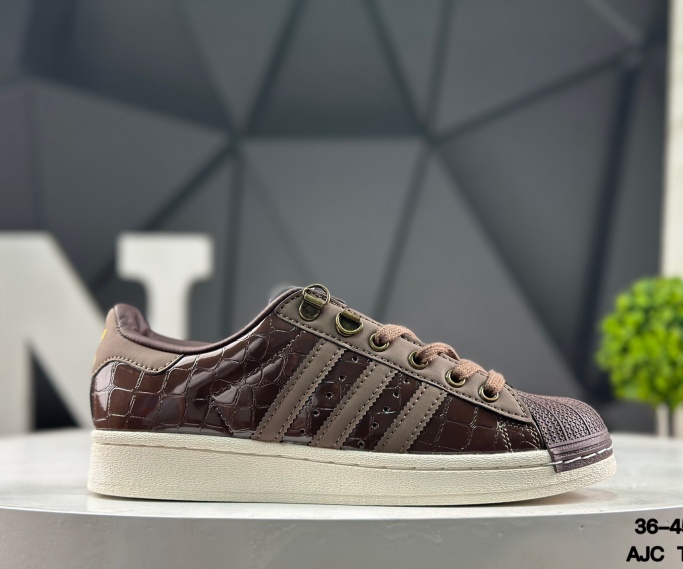 Adidas Originals Superstar-W-0716