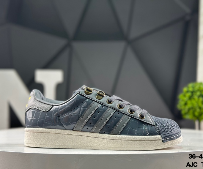 Adidas Originals Superstar-W-0720