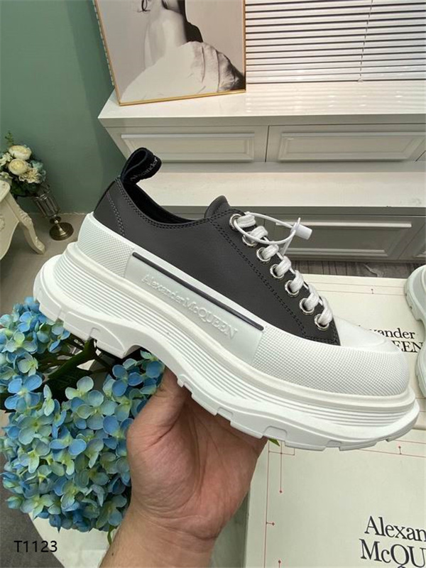 Alexander McQueen Shoes(AAA)-M/W-390