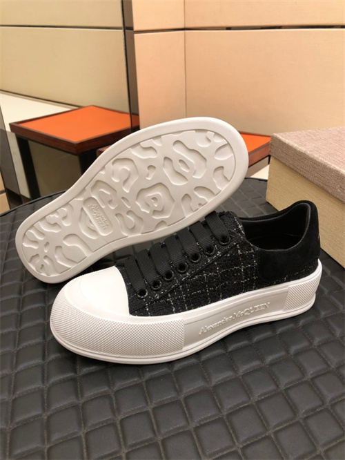 Alexander McQueen Shoes(AAA)-M/W-462