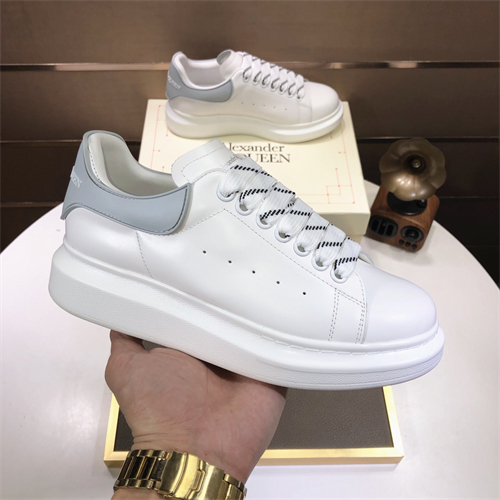 Alexander McQueen Shoes(AAA)-M/W-687