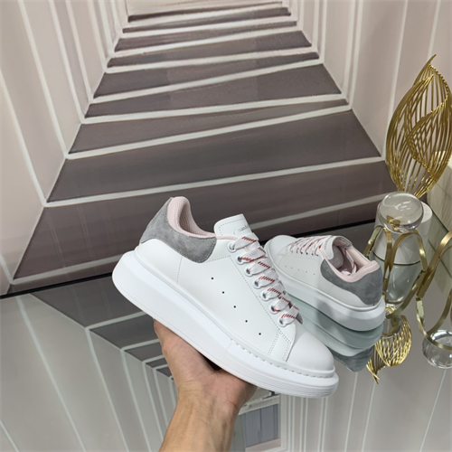 Alexander McQueen Shoes(AAA)-M/W-844