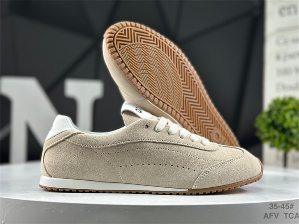 Alo Yoga Shoes-M-0014