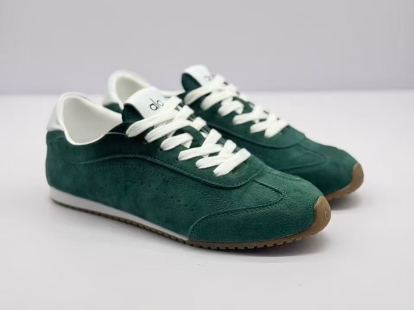 Alo Yoga Shoes-M-0042