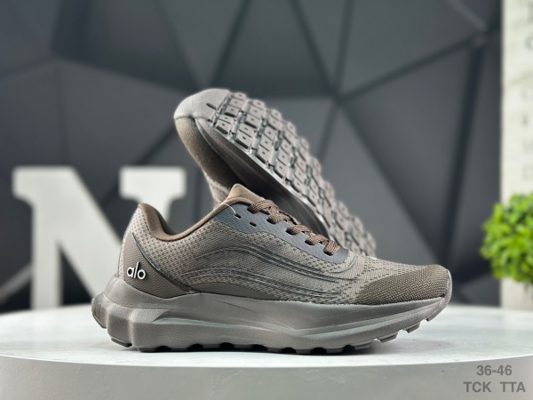 Alo Yoga Shoes-M-0026