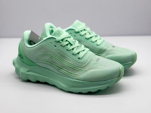 Alo Yoga Shoes-M-0006